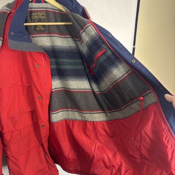 Eddie Bauer Red Hooded Parka Jacket Wool Blend Lined Men’s M Vintage - Picture 8 of 10